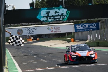 Hyundai Motor’s Veloster N ETCR Wins Italian Race