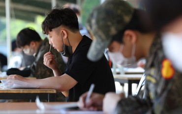 COVID-19 Tests for New Conscripts to be Resumed amid Virus Resurgence