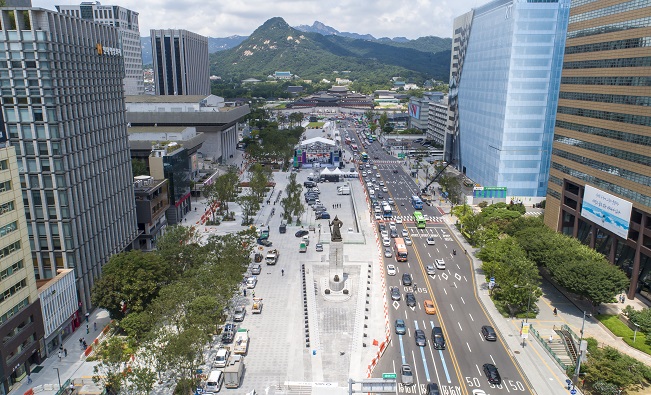 Gwanghwamun Square in Seoul Opens to Public After Renovation