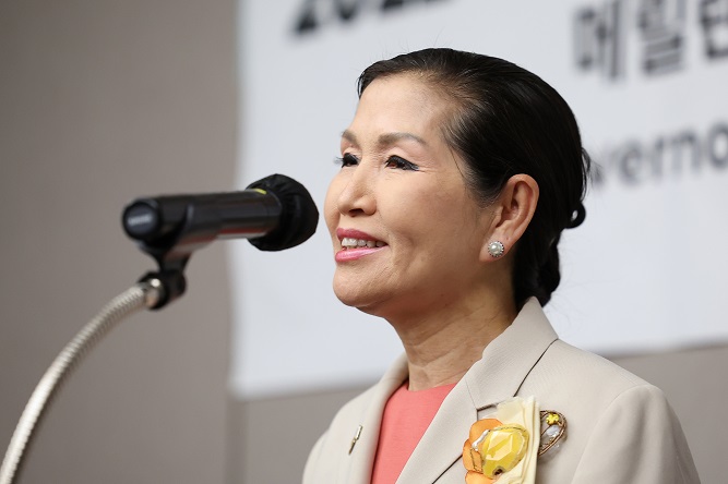 Yumi Hogan, the Korean American wife of Maryland Gov. Larry Hogan, speaks during a press conference in Seoul on Sept. 17, 2022. (Yonhap)