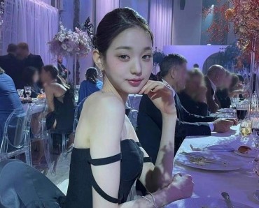 Chinese Influencer Claims Korean Celebrity’s Hairpin is Chinese