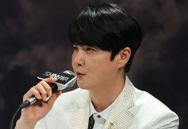 Shinhwa’s Shin Hye-sung Nabbed for Refusing Breathalyzer Test