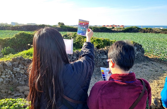 Jeju Launches Barrier-free Tour Program for People with Hearing Problems