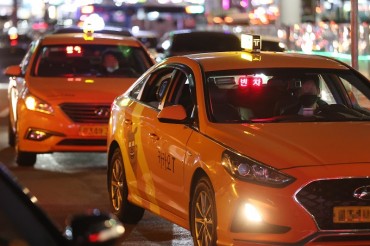 Public Complaints Growing over Late-night Taxi Surcharges
