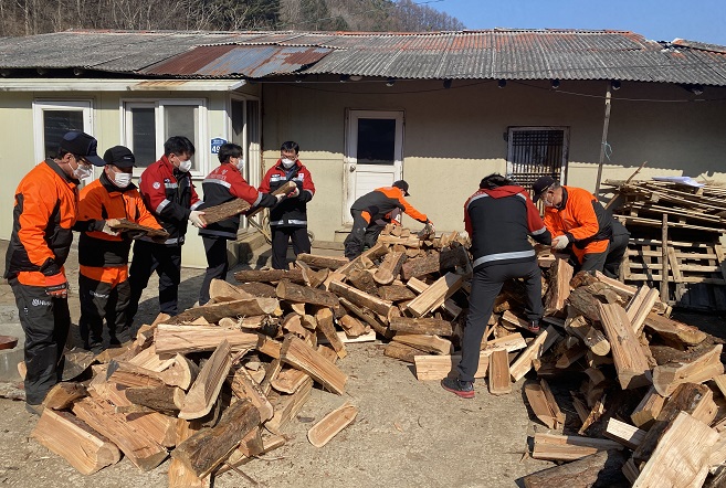 Korea Forest Service to Supply Byproducts of Forest Cultivation Project as Firewood