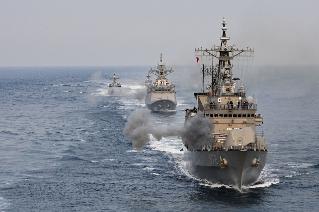 The South Korean Navy's 3,200-ton Eulji Mundeok destroyer (1st from R) and other vessels engage in live-fire drills in the Yellow Sea on Jan. 4, 2023, as part of the armed service's first exercise of the year. (Pool photo) (Yonhap)