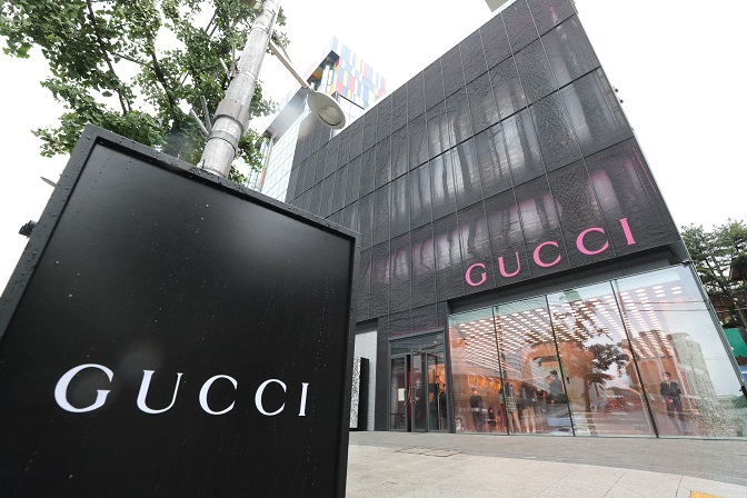 Gucci to Hold Fashion Show at Royal Palace in May After Cancellation