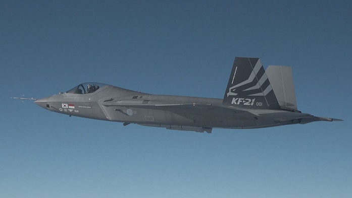 AESA-equipped KF-21 Fighter Jet Prototype on Test-flight