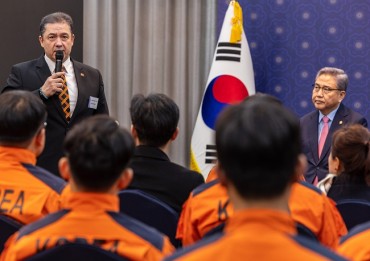 Turkish Ambassador Meets S. Korean Rescue Workers, Appreciates Their ‘Sweat’