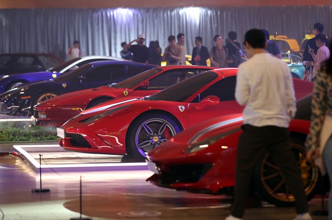 Supercars are shown during an event in Seoul on Jun. 7, 2019. (Yonhap)
