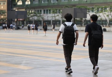 One-third of High School Students Experience Daily Violence: Survey