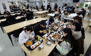 Universities Introduce 1,000-won Breakfasts amid Surge in Consumer Prices