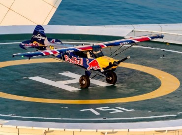 CubCrafters-Built Aircraft Successfully Lands on Helipad on Iconic Burj Al Arab Hotel in Dubai