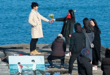 Tourists Flock to K-Drama Filming Locations in Gangneung