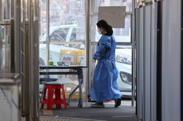 S. Korea’s New COVID-19 Cases Above 10,000 for 3rd Day amid Eased Virus Curbs