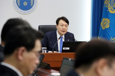 Yoon Says S. Korea Could Provide Non-humanitarian Aid to Ukraine