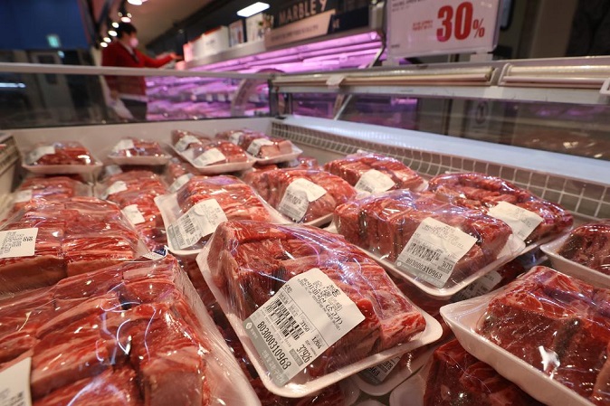 S. Korea Toughens Quarantine Inspections on U.S. Beef Following Mad Cow Case