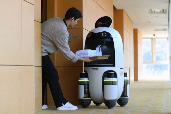 Hyundai Partners with Real Estate Investor to Construct Robot-friendly Buildings