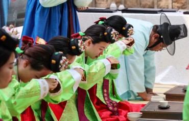 Seoul Celebrates 51st Coming of Age Day with Traditional Ceremonies