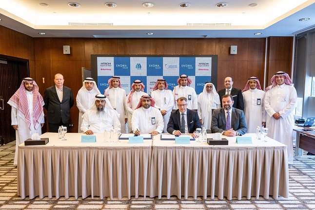 Hitachi Energy signs agreement with ENOWA, and Saudi Electricity Company to provide three HVDC links for a total power capacity of 9 gigawatts in Western Saudi Arabia. Seated from left are: Moath Al Sohaibani, General Manager SSEM, Ahmed Al Zahrani, Acting CEO National Grid SA, SEC, Niklas Persson, Managing Director of Hitachi Energy’s Grid Integration business, and Thorsten Schwarz, Executive Director, Grid Technologies & Projects, Energy of ENOWA.