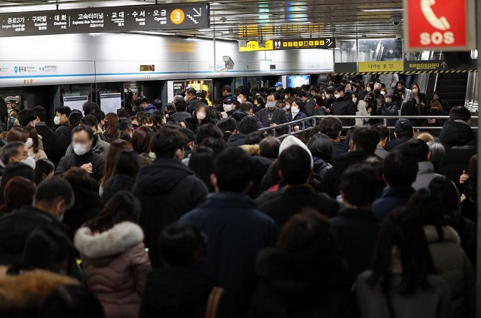Seoul Metro to Develop AI-based System for Subway Congestion Monitoring