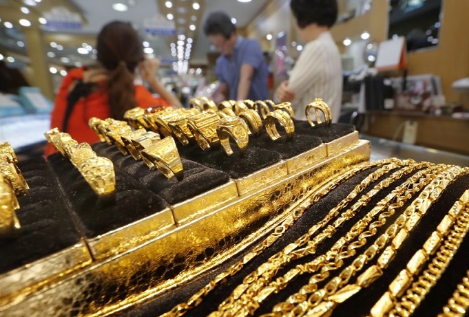 A jewelry store in Seoul (Yonhap)