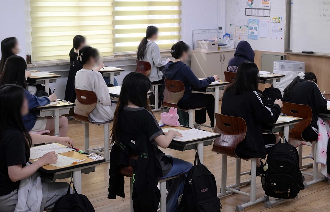Gov’t to Drop ‘Killer Questions’ from CSAT to Reduce Private Education Spending