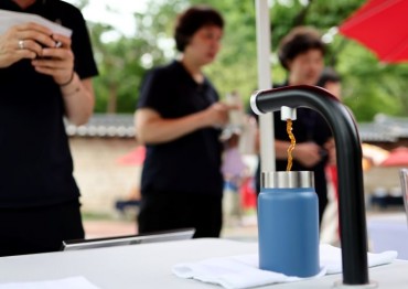 Seoul Promotes Tumbler Day to Combat Single-Use Cups and Protect Marine Ecosystems
