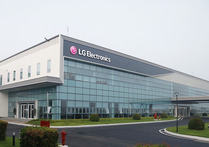 LG Electronics Sets Up 1st Overseas TV R&D Lab in Indonesia