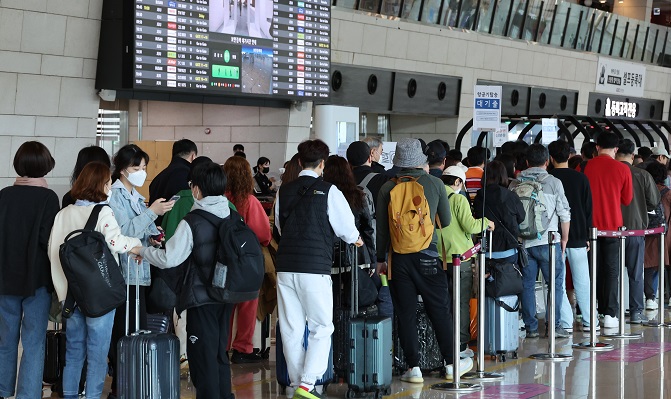 Int’l Passengers at Gimpo Int’l Airport Rebound to 60 pct of Pre-pandemic Level