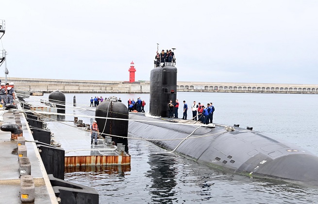 S. Korea, U.S. Stage Joint Anti-submarine Drills Involving Nuclear-powered Sub