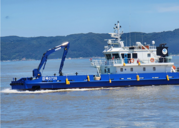 Pioneering ‘Gyeongbuk 0726′: A Sunrise-Inspired Vessel for Marine Purification