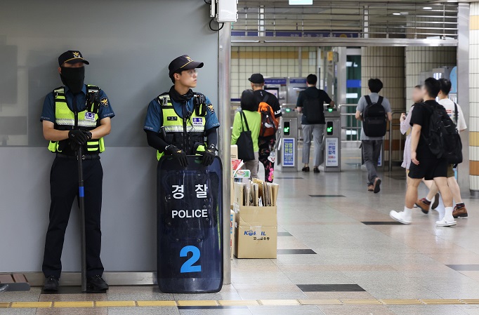 ‘Don’t-ask-why’ Crimes Point to Reclusiveness as a Growing Problem Among Young South Koreans