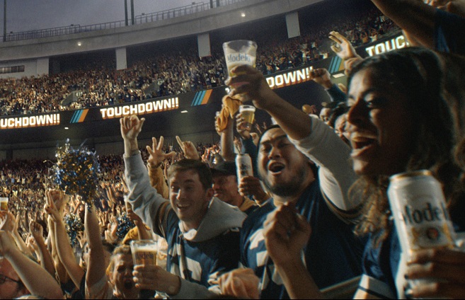 Modelo Continues Rewarding the Fighting Spirit of Full-Time Fans as Official Beer Sponsor of the College Football Playoff