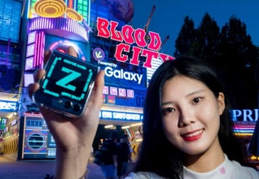 Samsung’s Galaxy Z Flip5-Fold5 Experience Zone Takes Over Everland’s Blood City