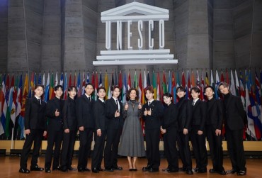 Seventeen Delivers Message of Solidarity, Hope to Young People at UNESCO Forum