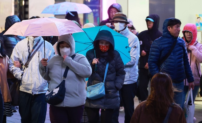 Cold Wave Hit S. Korea amid Forecast of Even Chillier Morning