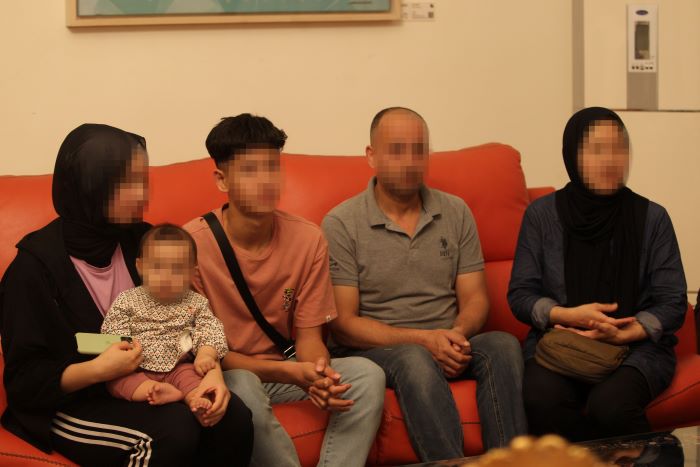 A South Korean family member of five, including a South Korean woman, her naturalized husband of Palestinian descent and their three children, speaks to Yonhap News Agency in an exclusive interview at an undisclosed location in Cairo, Egypt, on Nov. 2, 2023, after escaping from the Gaza Strip via the Rafah border crossing. (Yonhap)