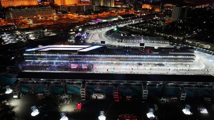 Samsung Provides State-of-the-Art Smart LED Signage System for the F1 Las Vegas Grand Prix