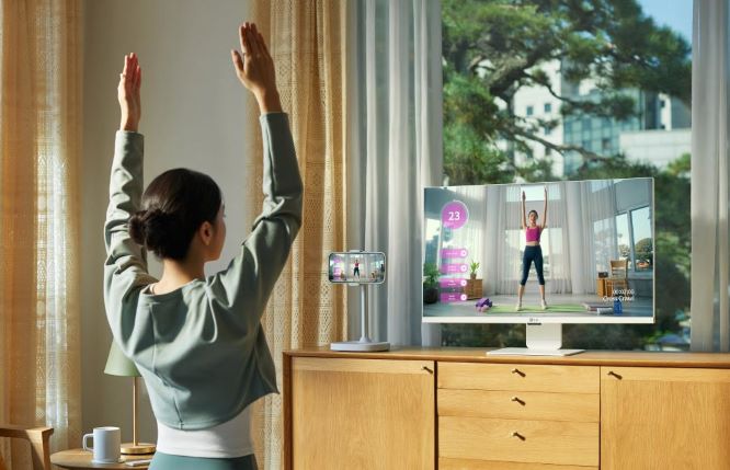LG MyView Smart Monitors Redefine Personal Entertainment and Productivity Without PC Connection