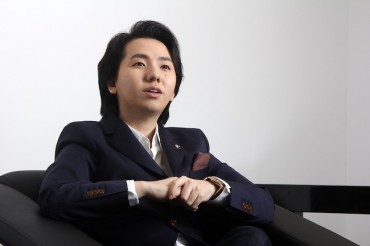 Popera Singer Lim Hyung-joo Elected Fellow of British Royal Society of Arts