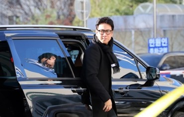 Actor Lee Sun-kyun Found Dead in Apparent Suicide