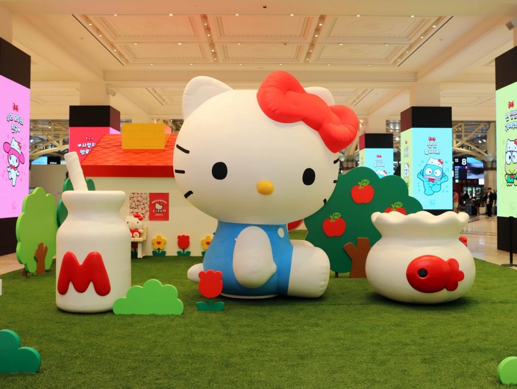 Hello Kitty pop-up at Shinsegae Gangnam store (Image provided by Shinsegae Department Store)