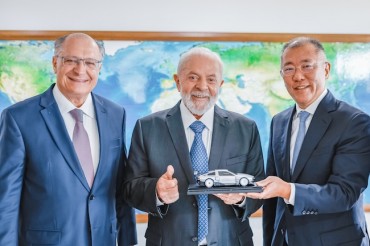 Hyundai Motor Chief Pledges to Invest US$1.1 Bln in Brazil by 2032