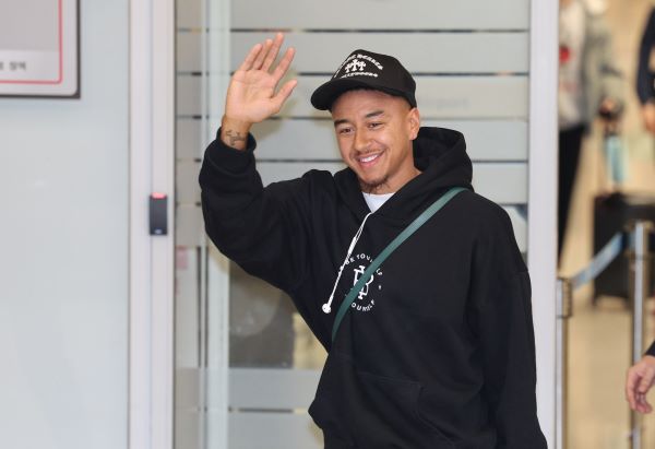 Former Manchester United Player Jesse Lingard Lands in South Korea to Conclude Unexpected Agreement with FC Seoul
