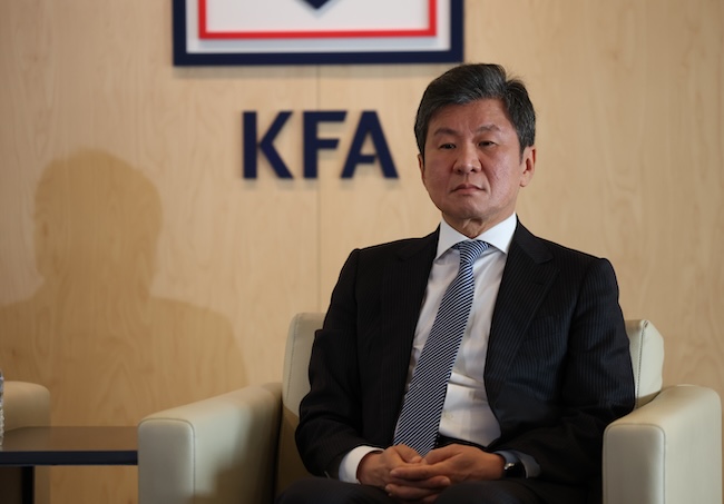 S. Korean Football Chief Holds Meeting on Fate of Klinsmann as Nat’l Team Head Coach