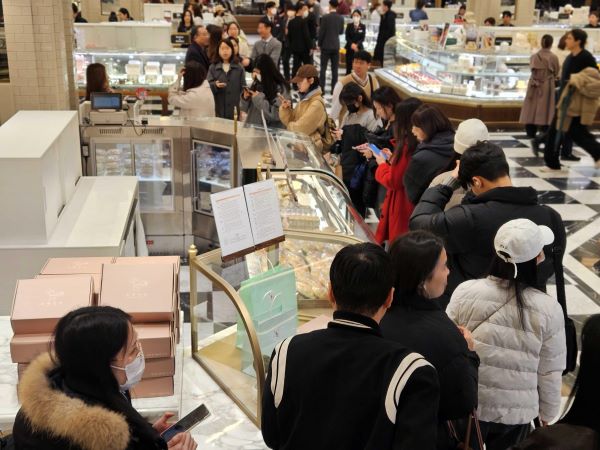 Shinsegae Department Store’s “Sweet Park” Draws 100,000 Visitors on Opening Weekend