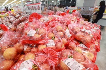 Apple Production Plunges, Prices Soar Amid Shrinking Orchards