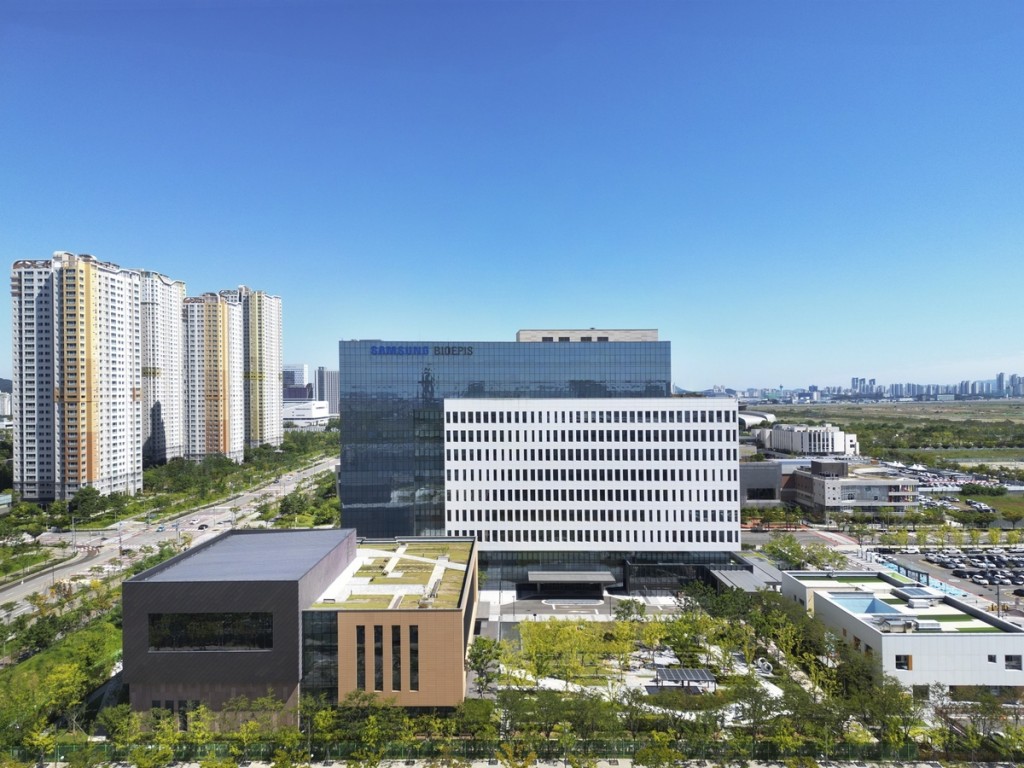 Through innovations in product development and a firm commitment to quality, Samsung Bioepis aims to become the world's leading biopharmaceutical company. The image shows Samsung Bioepis headquarters in Songdo, Incheon (Image courtesy of Samsung Bioepis)