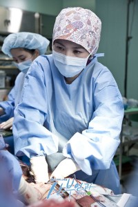 The photo is from SBS's TV drama "Obstetrics and Gynecology Doctors," which aired in 2010. (Image from SBS)